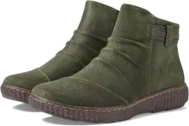 Caroline Derby Clarks Ankle Boots in Dark Green Suede