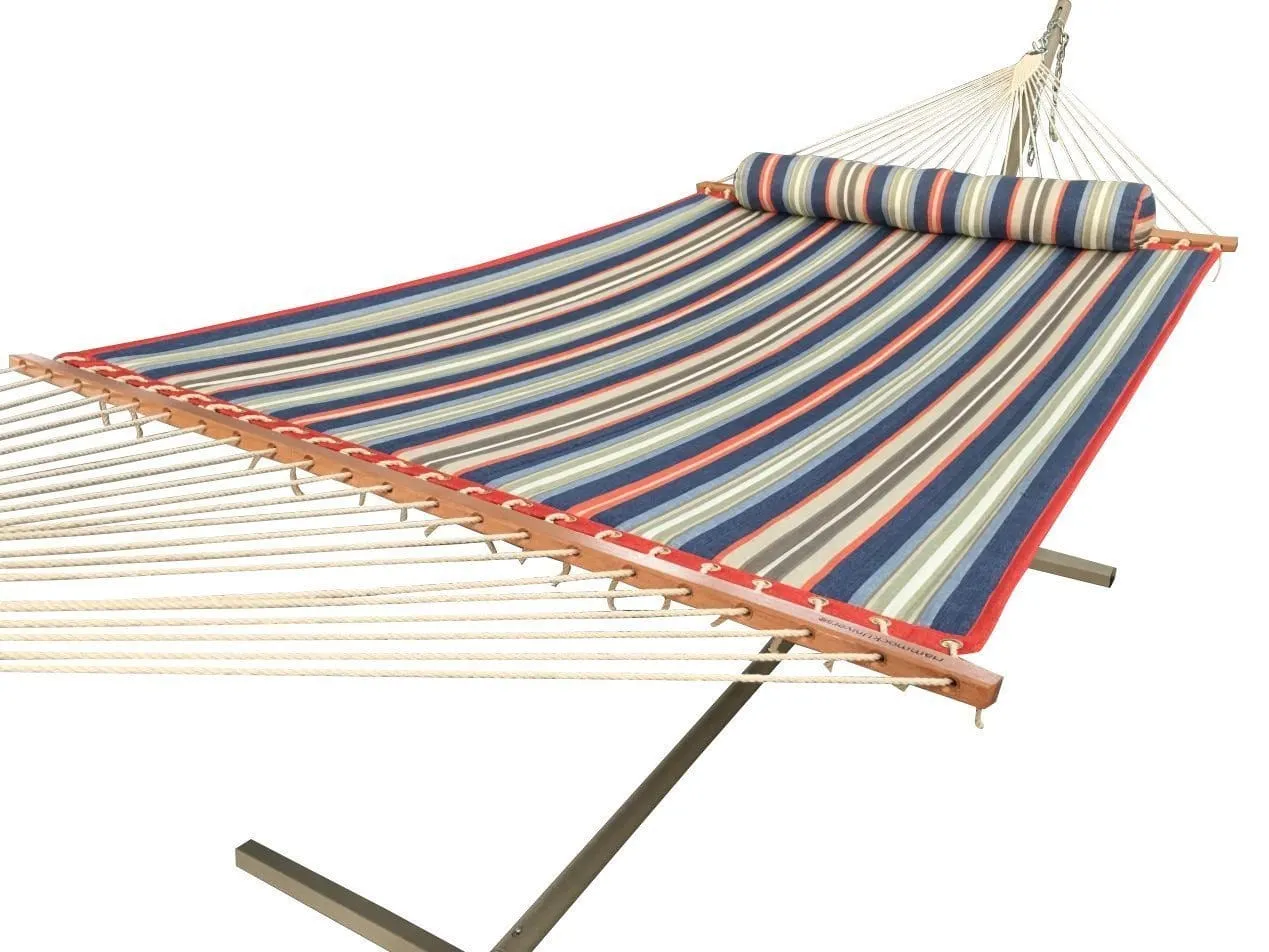 Deluxe Quilted Hammock with 3-Beam Stand